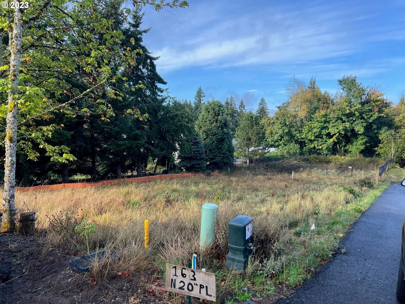 Property Photo: 163 N 20th Pl WA 98642