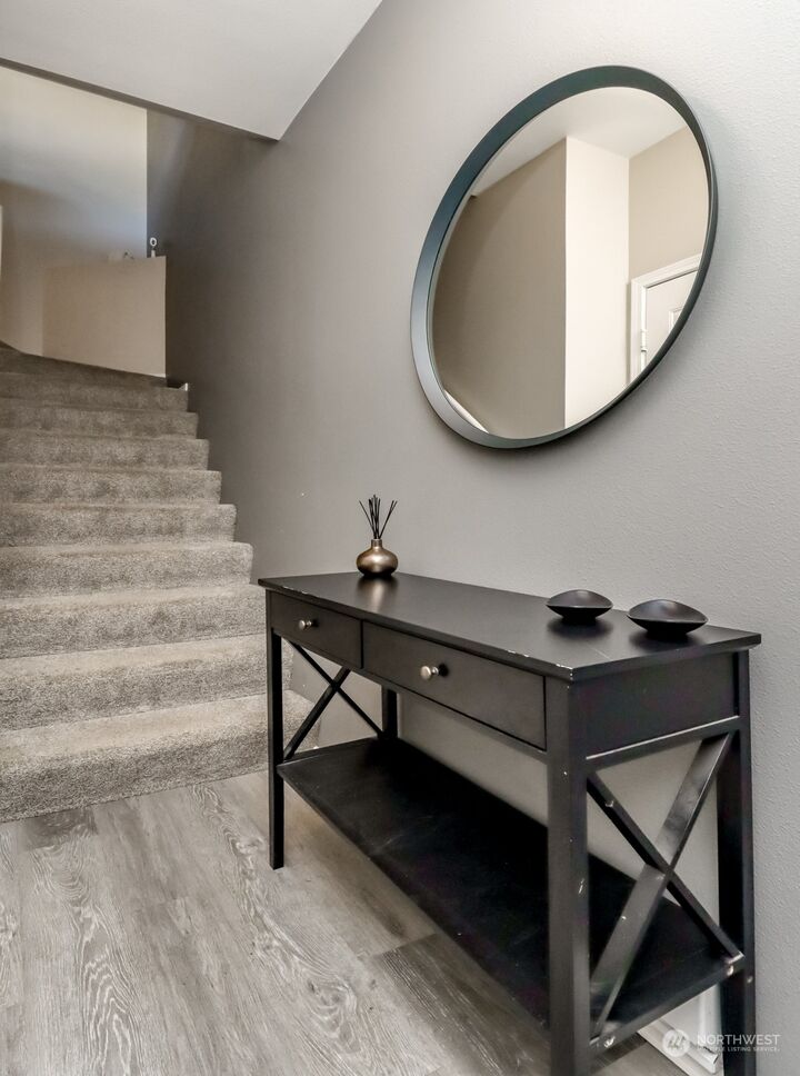 Property Photo:  4021 S 222nd Place 202  WA 98032 