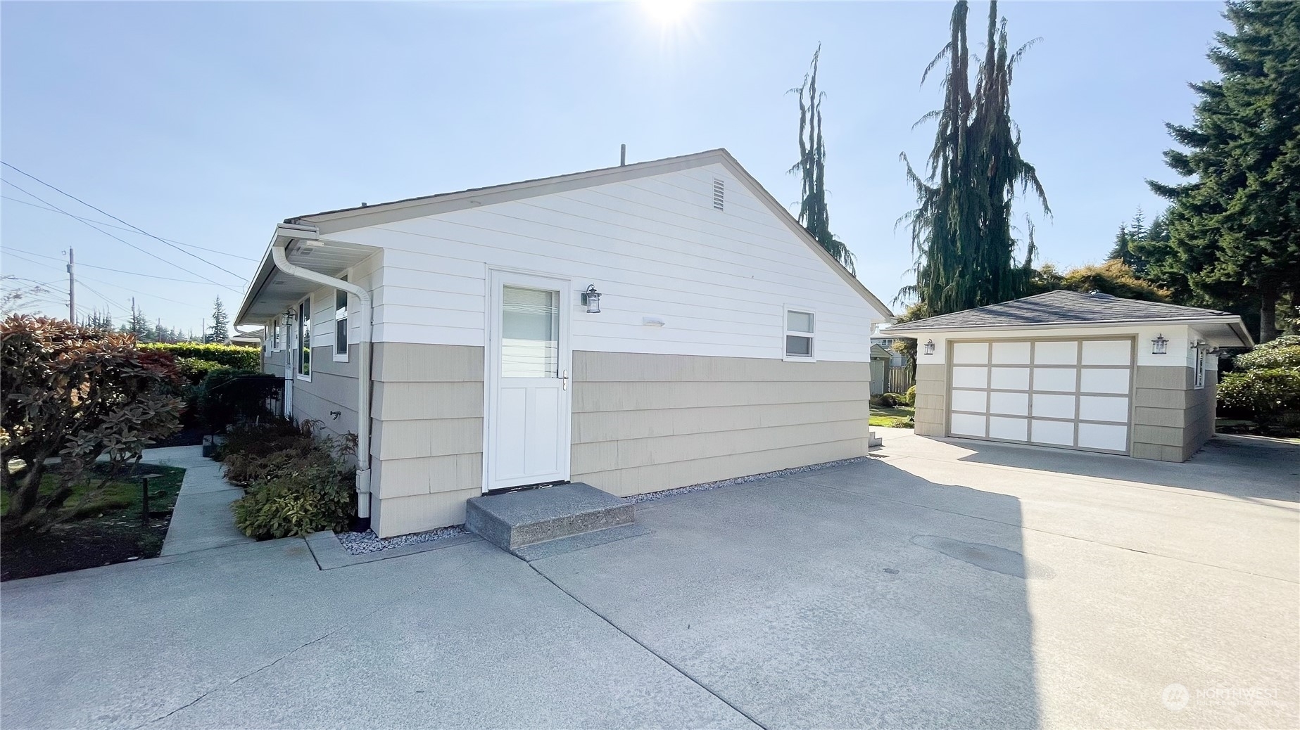 Property Photo: 8508 9th Avenue SE WA 98208