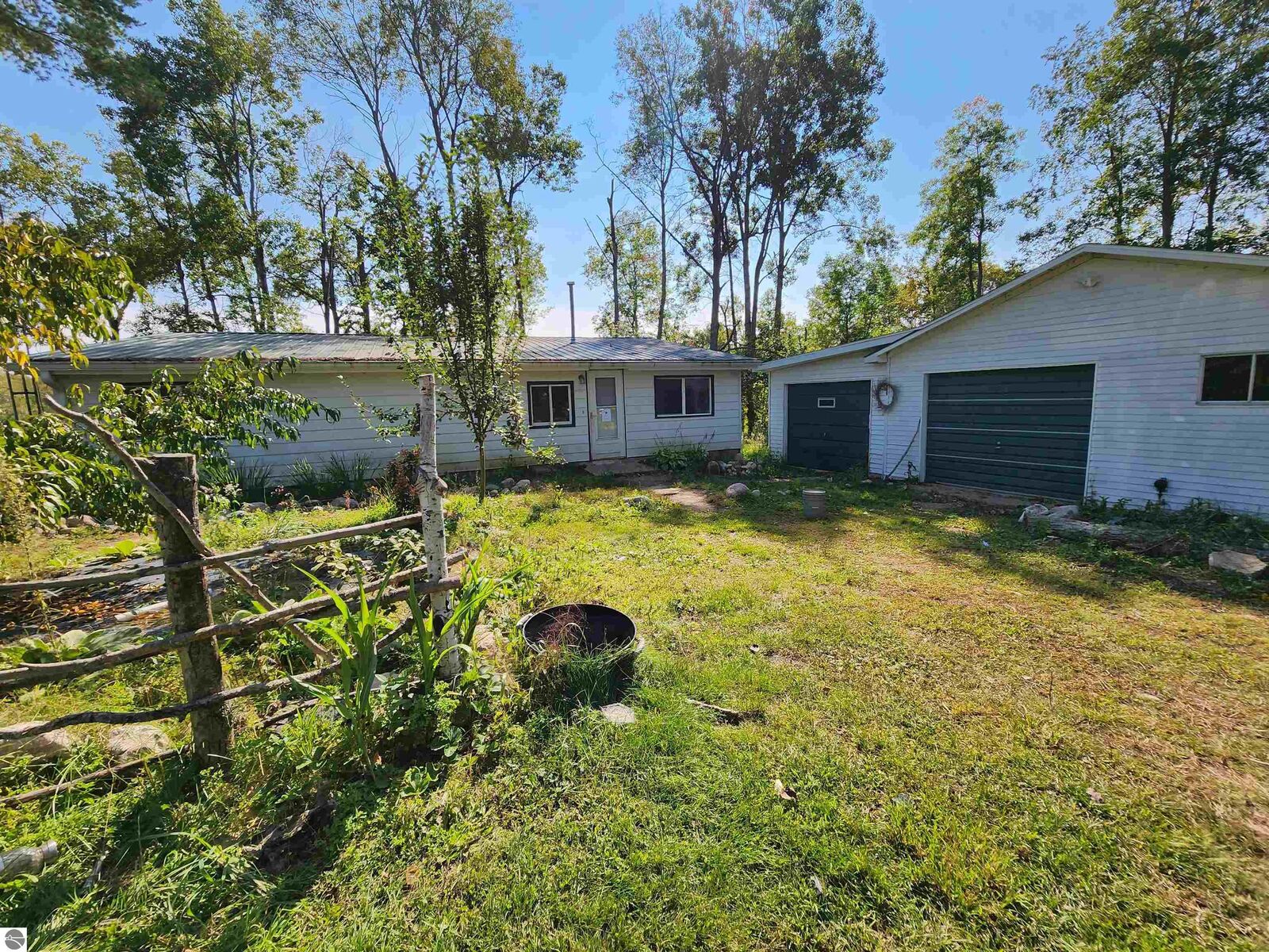 Property Photo:  5487 N Athey Avenue  MI 48625 