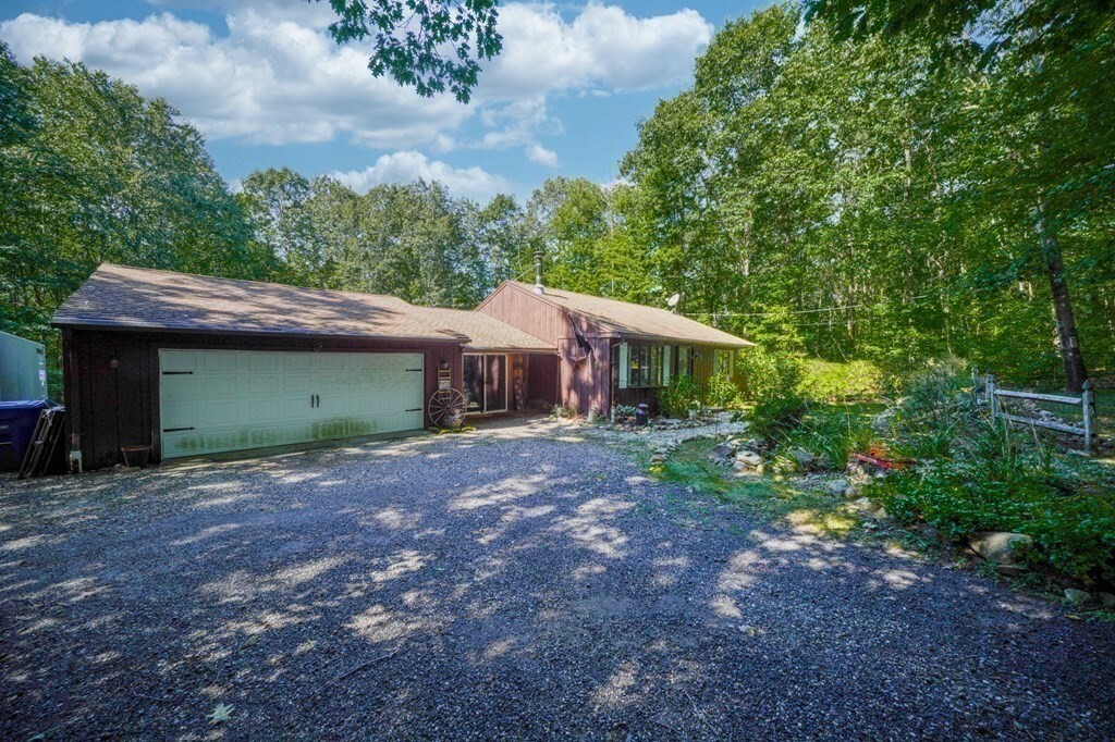 Property Photo:  171 Moulton Hill Rd  MA 01057 