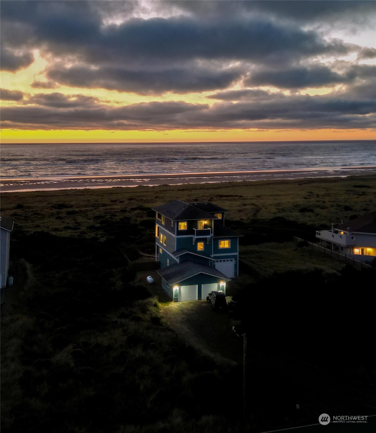 Property Photo:  1169 Ocean Shores Boulevard SW  WA 98569 