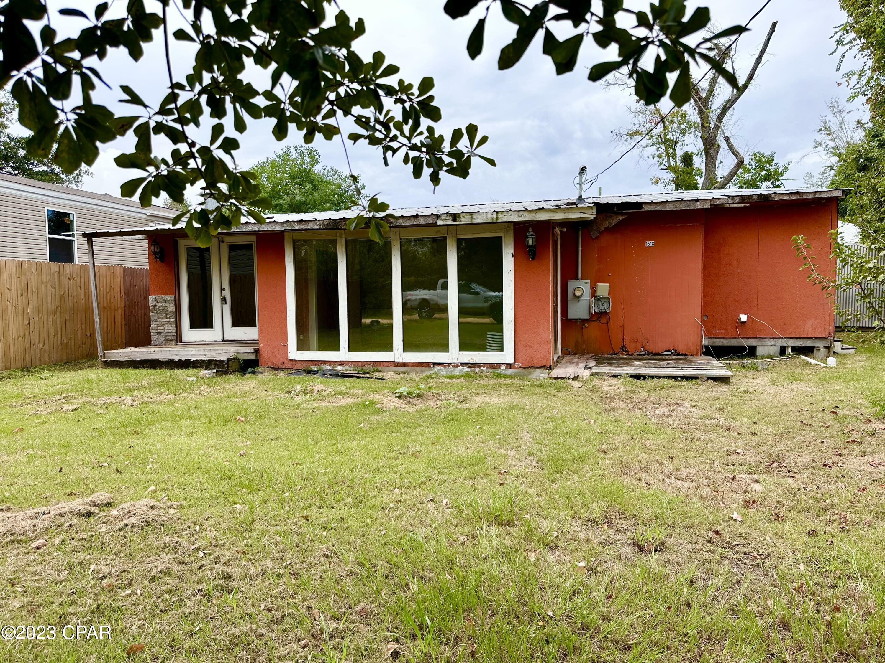 Property Photo:  1518 Alaska Avenue  FL 32444 