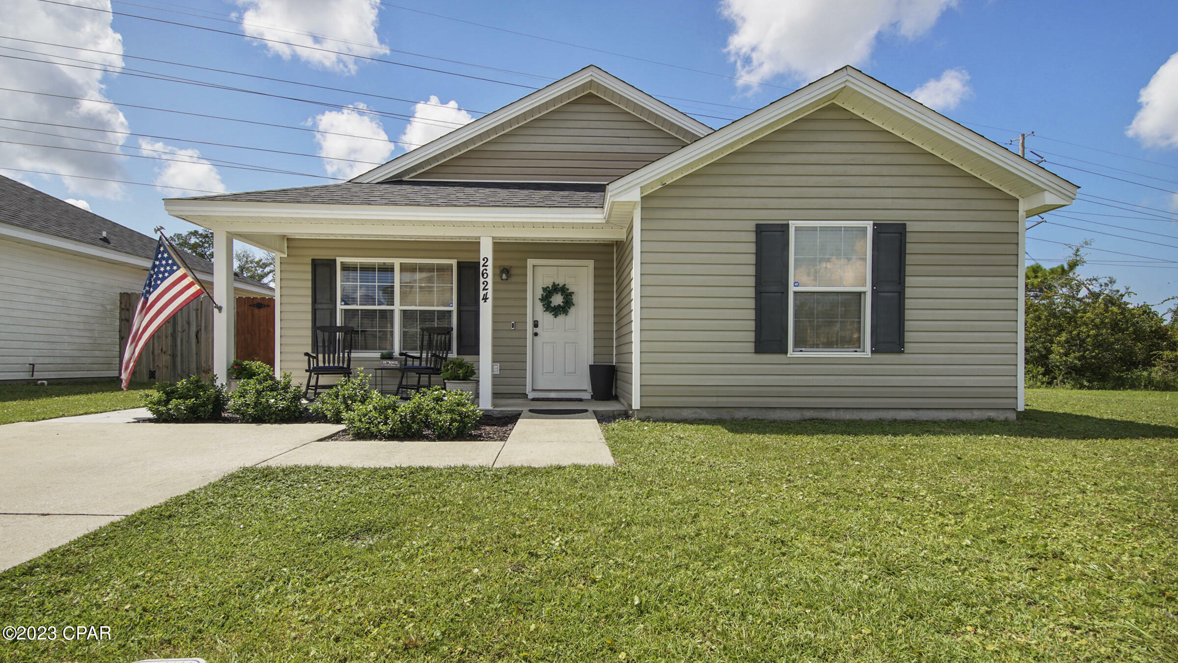 Property Photo:  2624 Avondale Court  FL 32404 