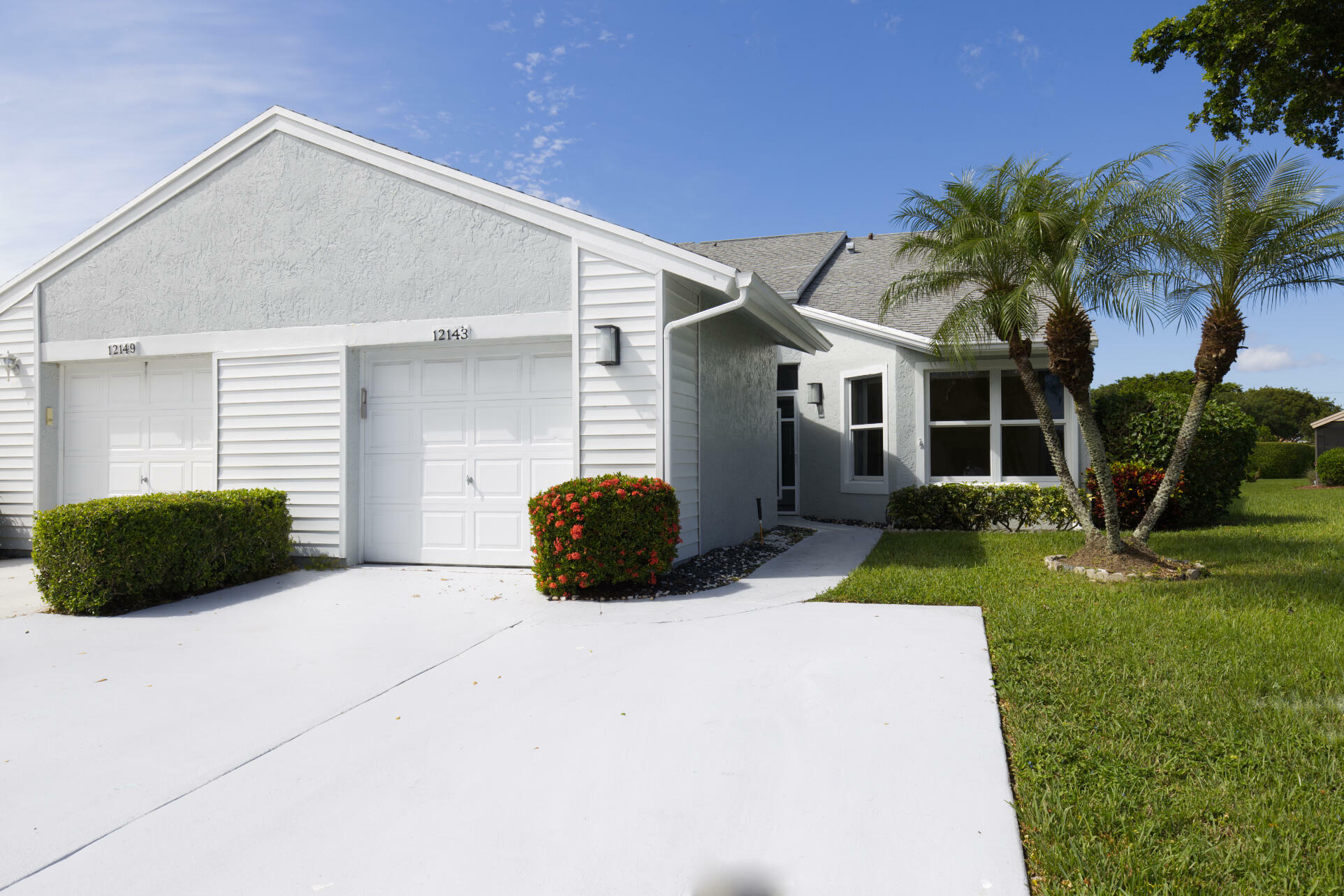 Property Photo:  12143 Country Greens Boulevard  FL 33437 