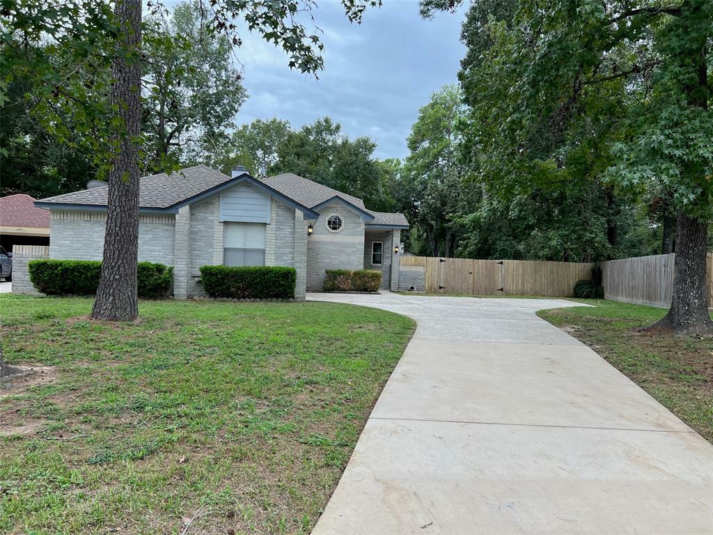 Property Photo:  1910 Kelona Drive  TX 77386 