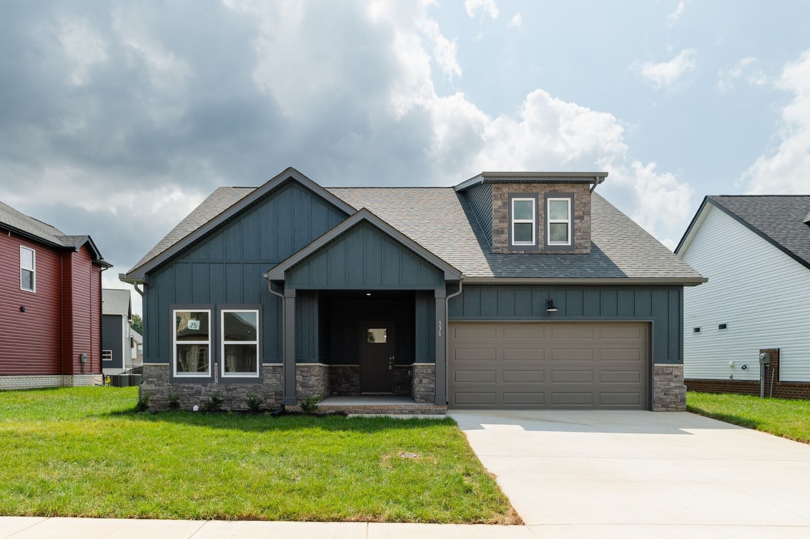 Property Photo:  536 Castle Pinckney Ln  TN 37042 