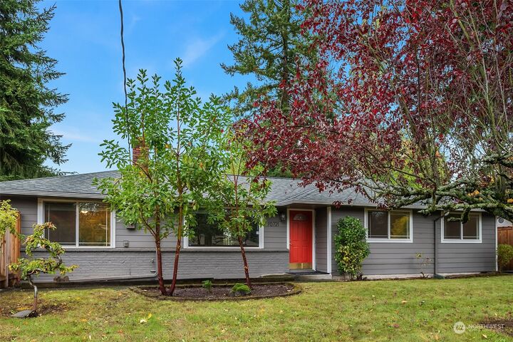 10721 26th Avenue SW  Seattle WA 98146 photo
