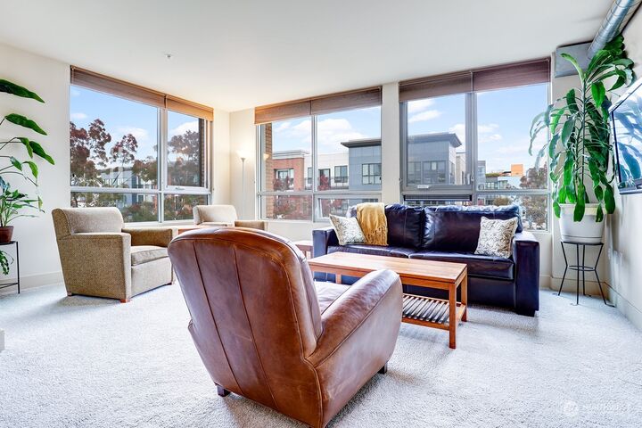 Property Photo:  530 Broadway E 501  WA 98102 