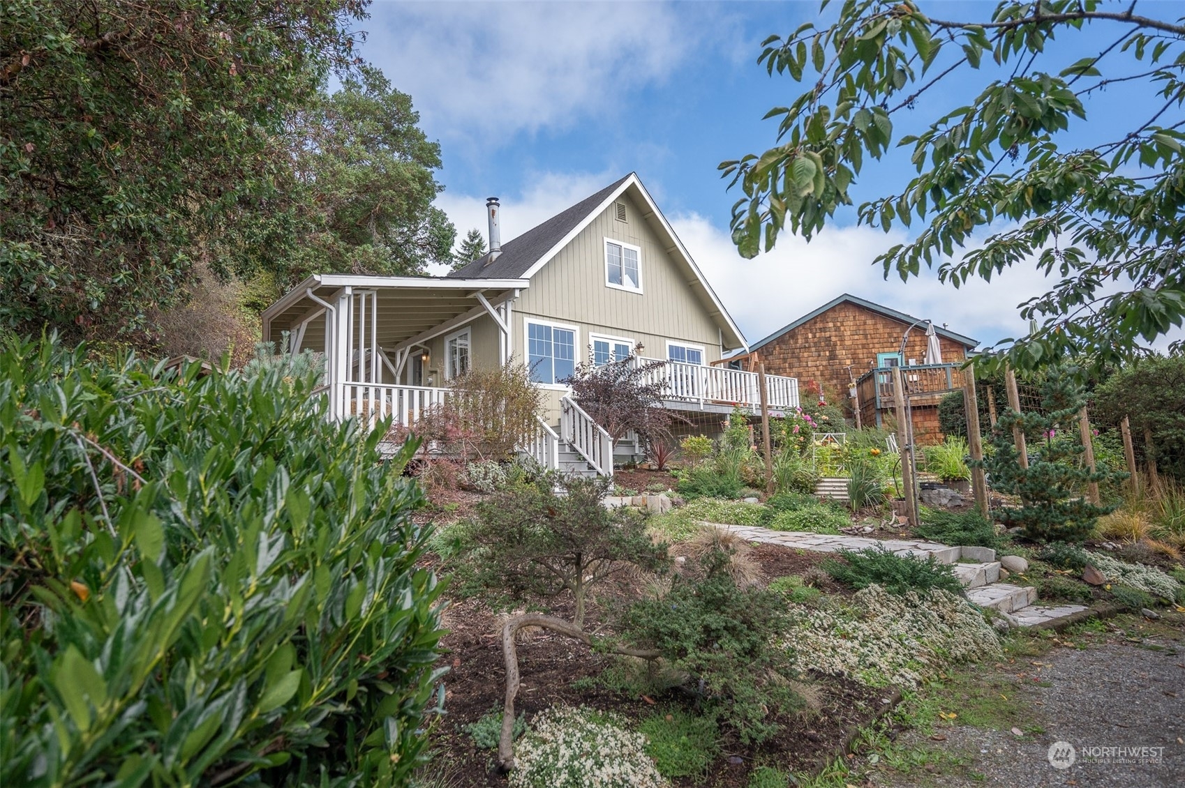 Property Photo:  25977 Gold Beach Drive SW  WA 98070 