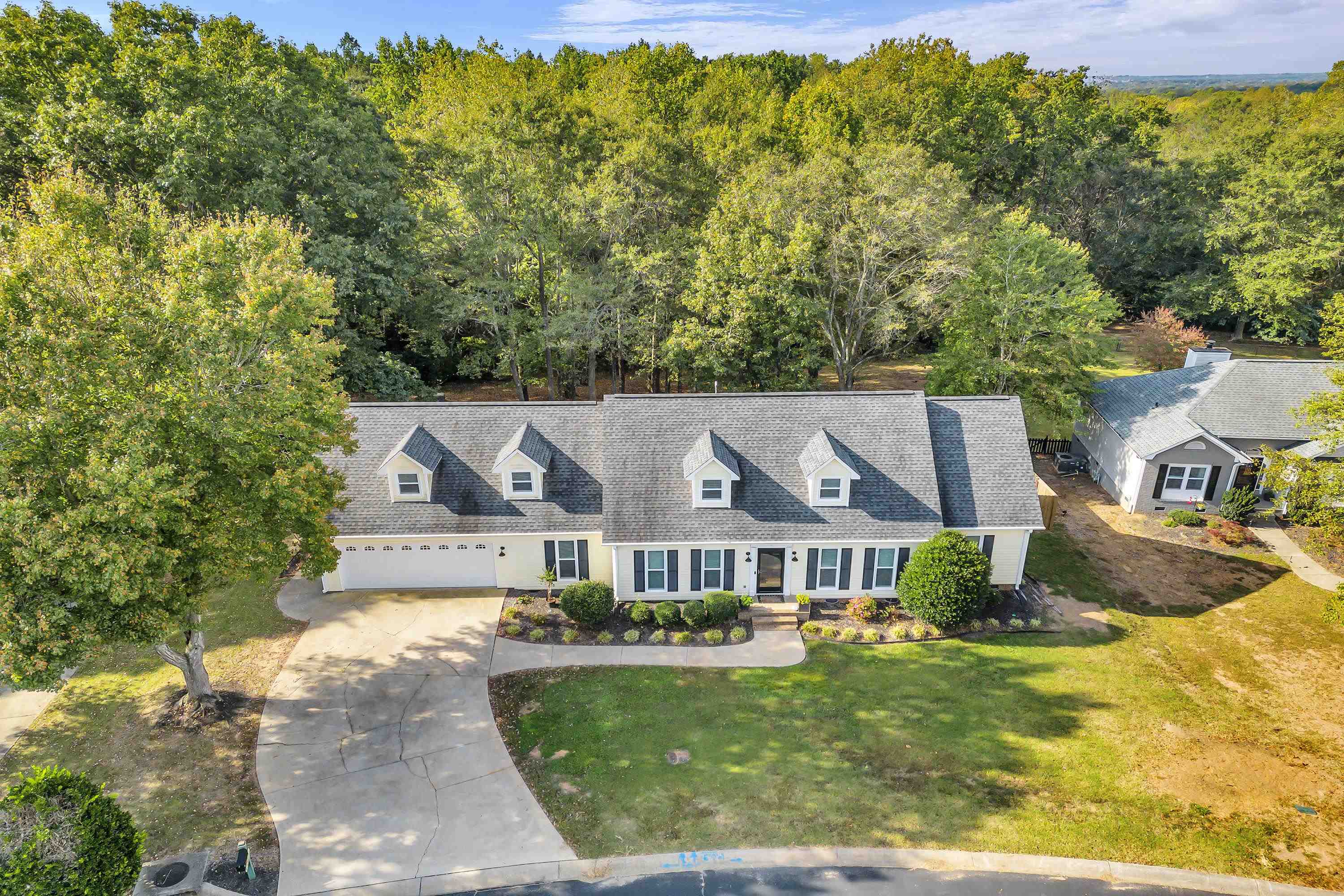 Property Photo: 204 Georgetown Court SC 29369