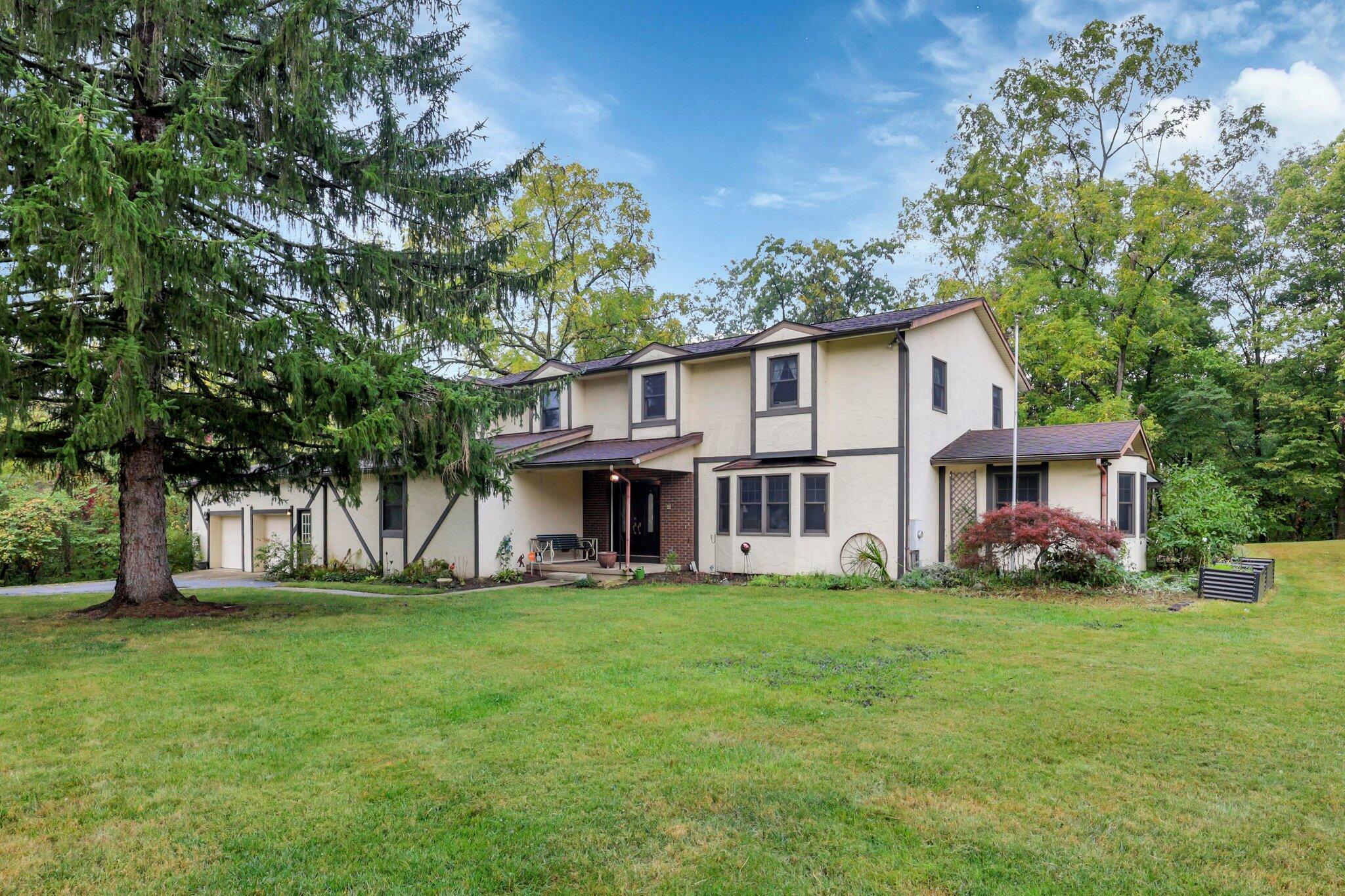 4229 Ravine NW Drive  Canal Winchester OH 43110 photo