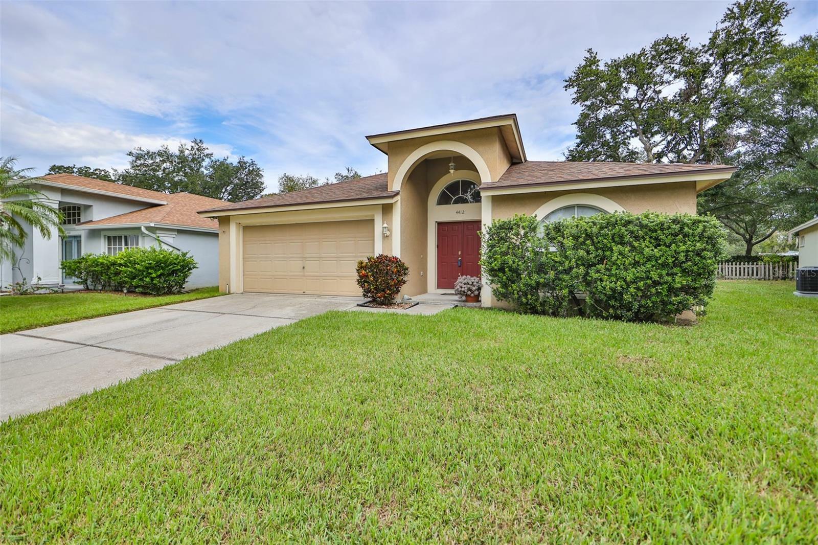 Property Photo:  4412 Preston Woods Drive  FL 33596 