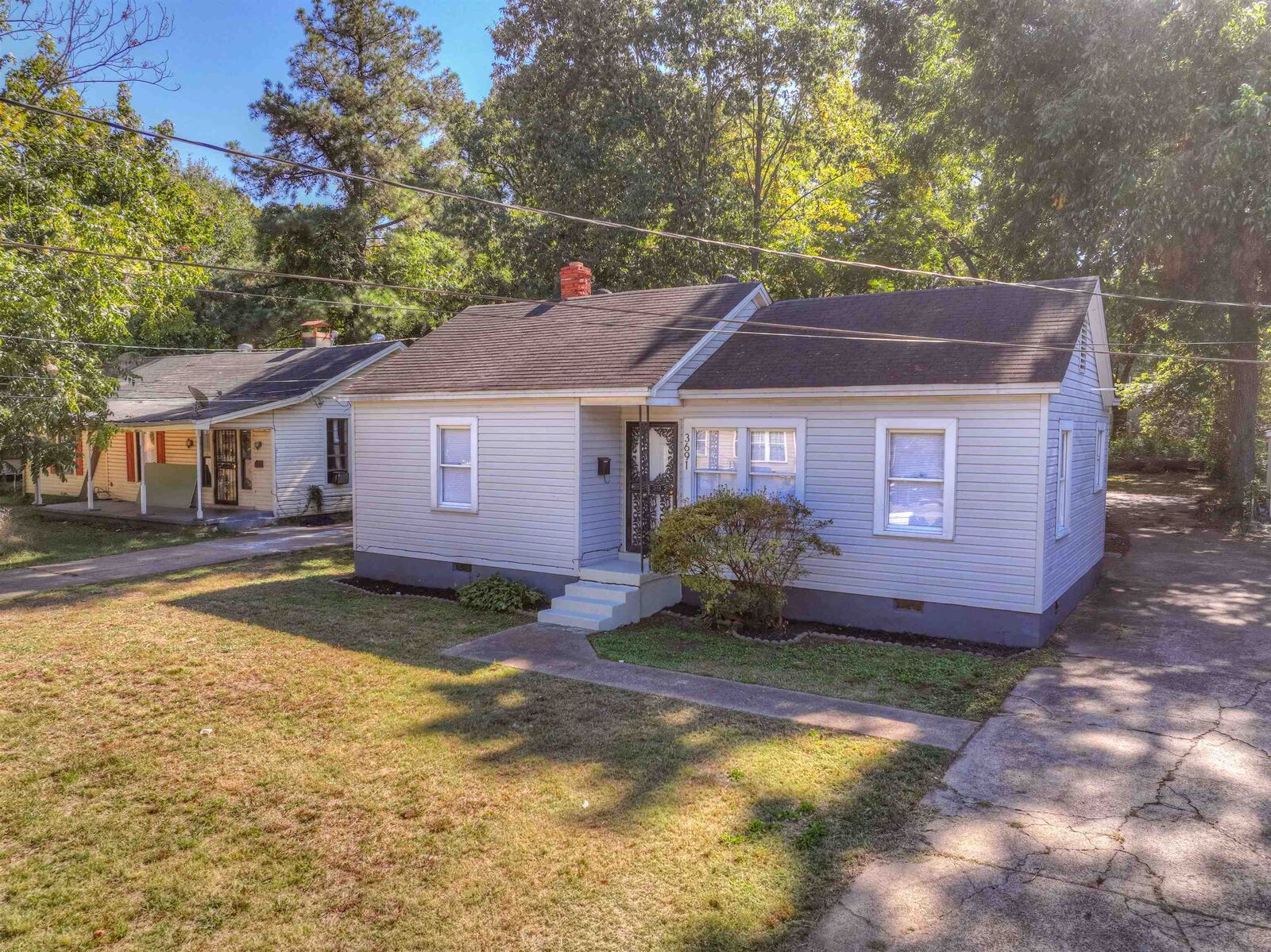 Property Photo:  3691 Fairmont Ave  TN 38122 