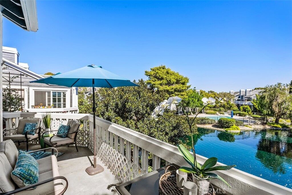 Property Photo:  20092 Bayfront Lane 206  CA 92646