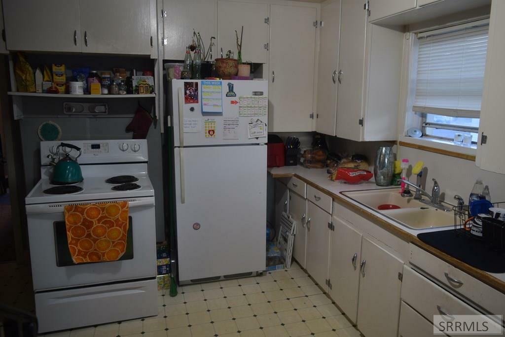 Property Photo:  955 Ada Avenue  ID 83402 