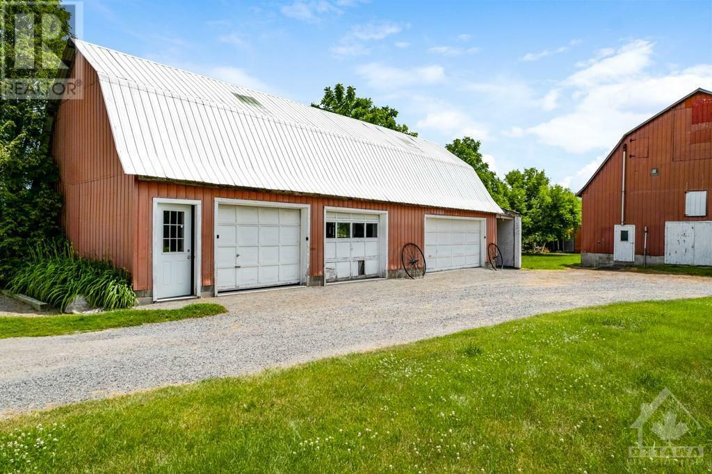 Property Photo:  3581 Drummond Concession 2 Road  ON K7H 3C3 