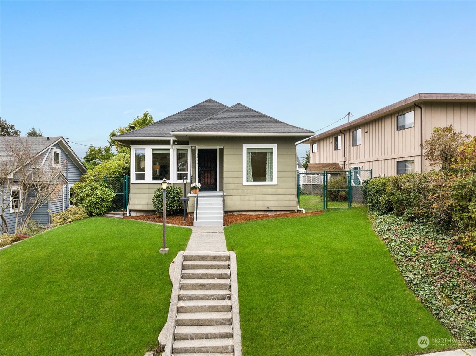 House for sale in Everett 3425 Grand Avenue, Everett, WA 98201