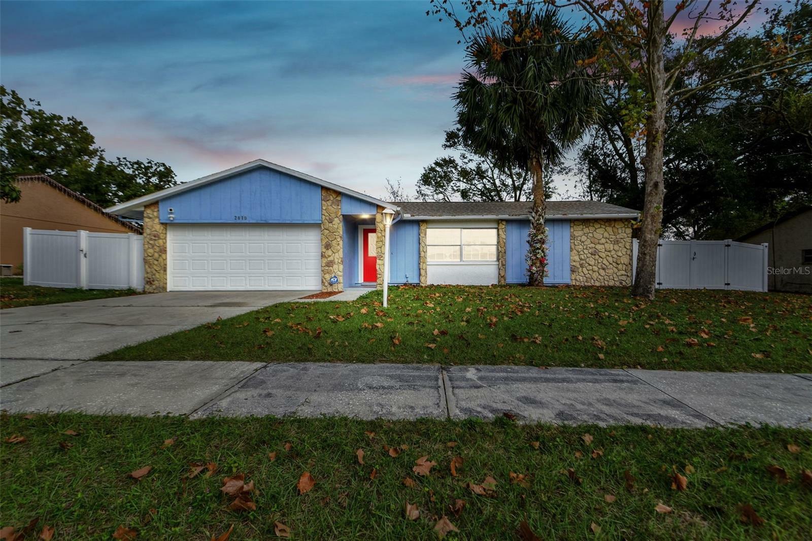 Property Photo:  2810 Ebony Place  FL 33584 