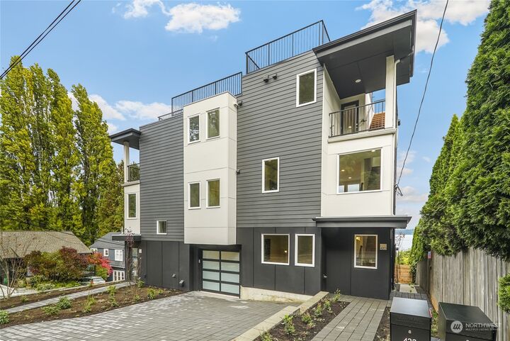 420 Erie Avenue  Seattle WA 98122 photo