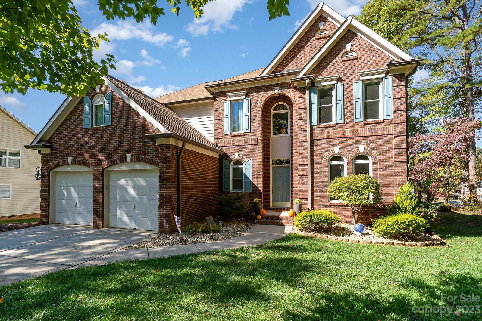 Property Photo:  4061 Kiser Cove Lane  NC 28682 