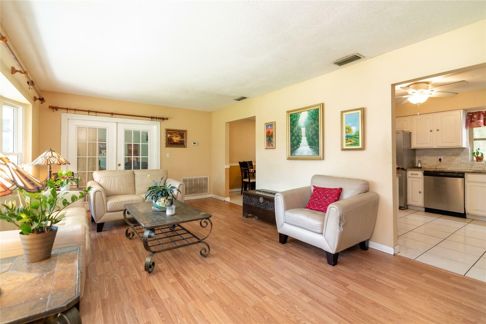 Property Photo:  6408 Santa Monica Drive  FL 33615 