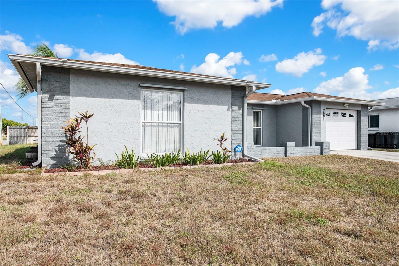 Property Photo: 7501 Greybirch Terrace FL 34668