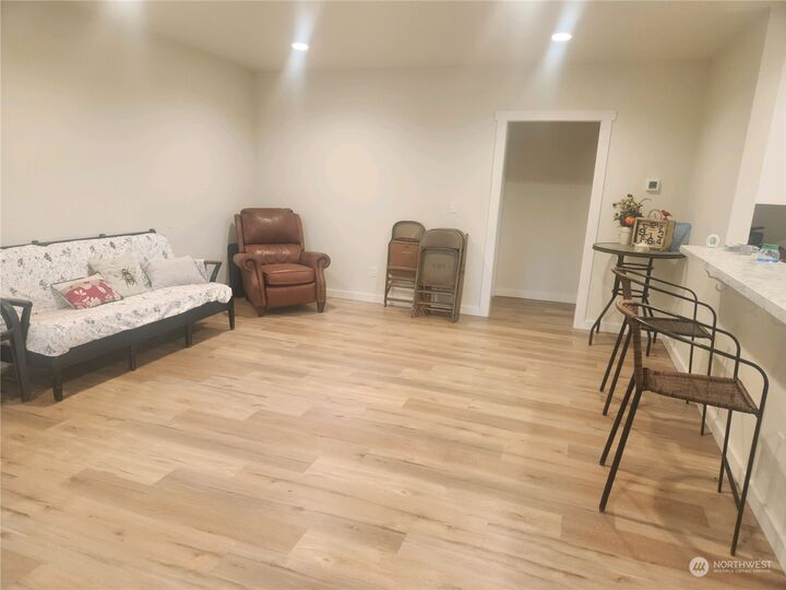 Property Photo:  836 Whitman Street  WA 99362 