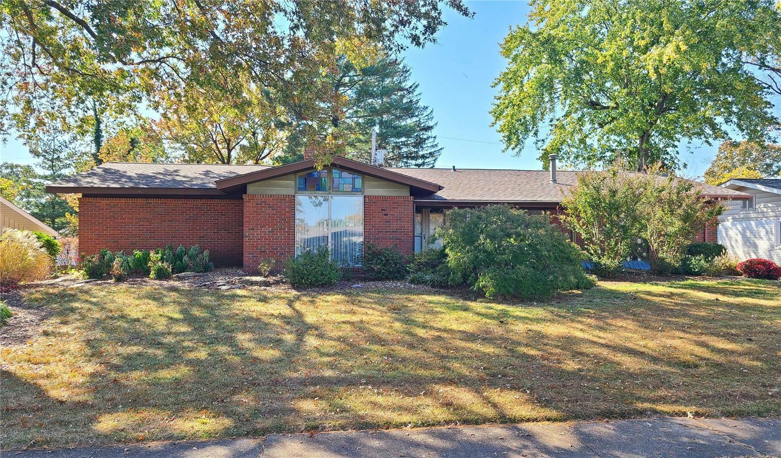 Property Photo:  9140 Desmond Drive  MO 63126 