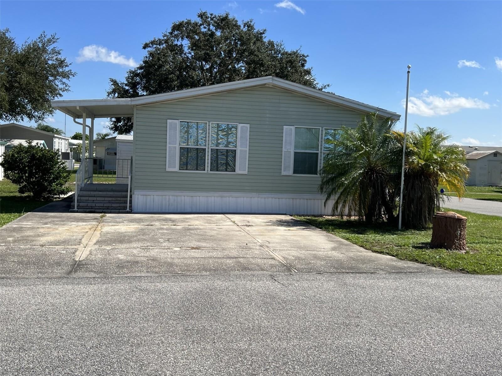 Property Photo:  11 Saddlebag Trail  FL 33898 
