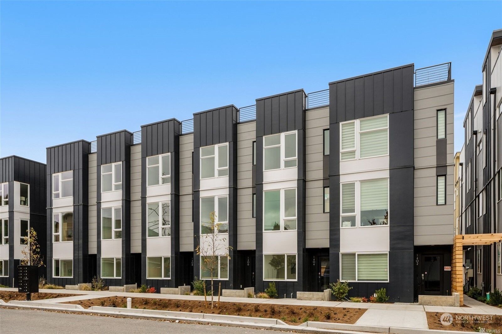 Property Photo:  1404 NW 92nd Street  WA 98117 