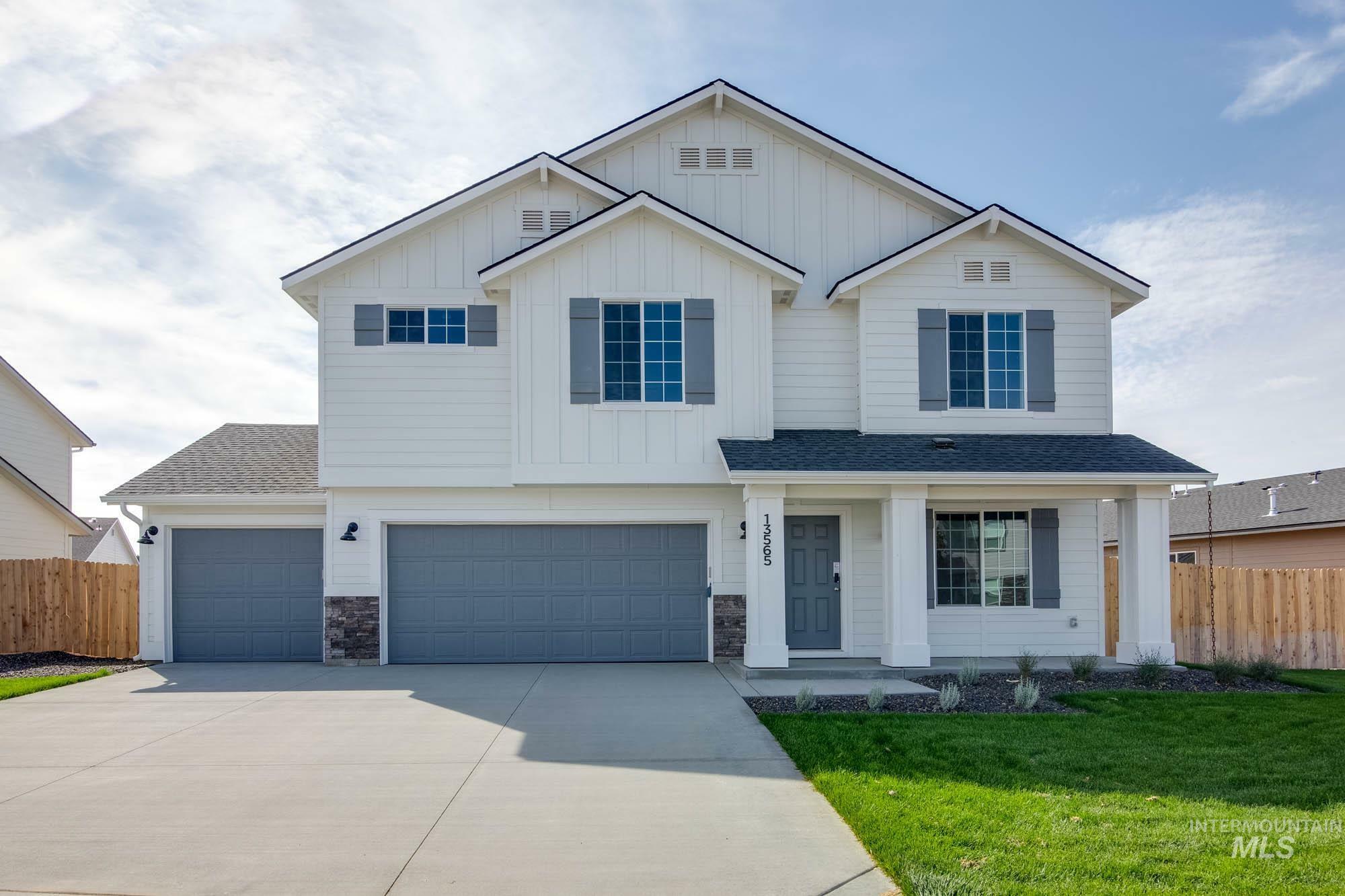 Property Photo: 322 Gold Nugget Ave ID 83605