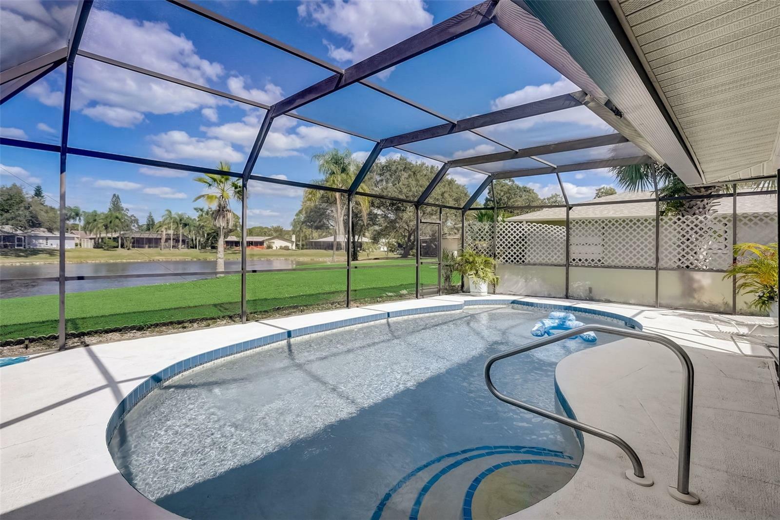 Property Photo:  1725 Country Meadows Drive  FL 34235 