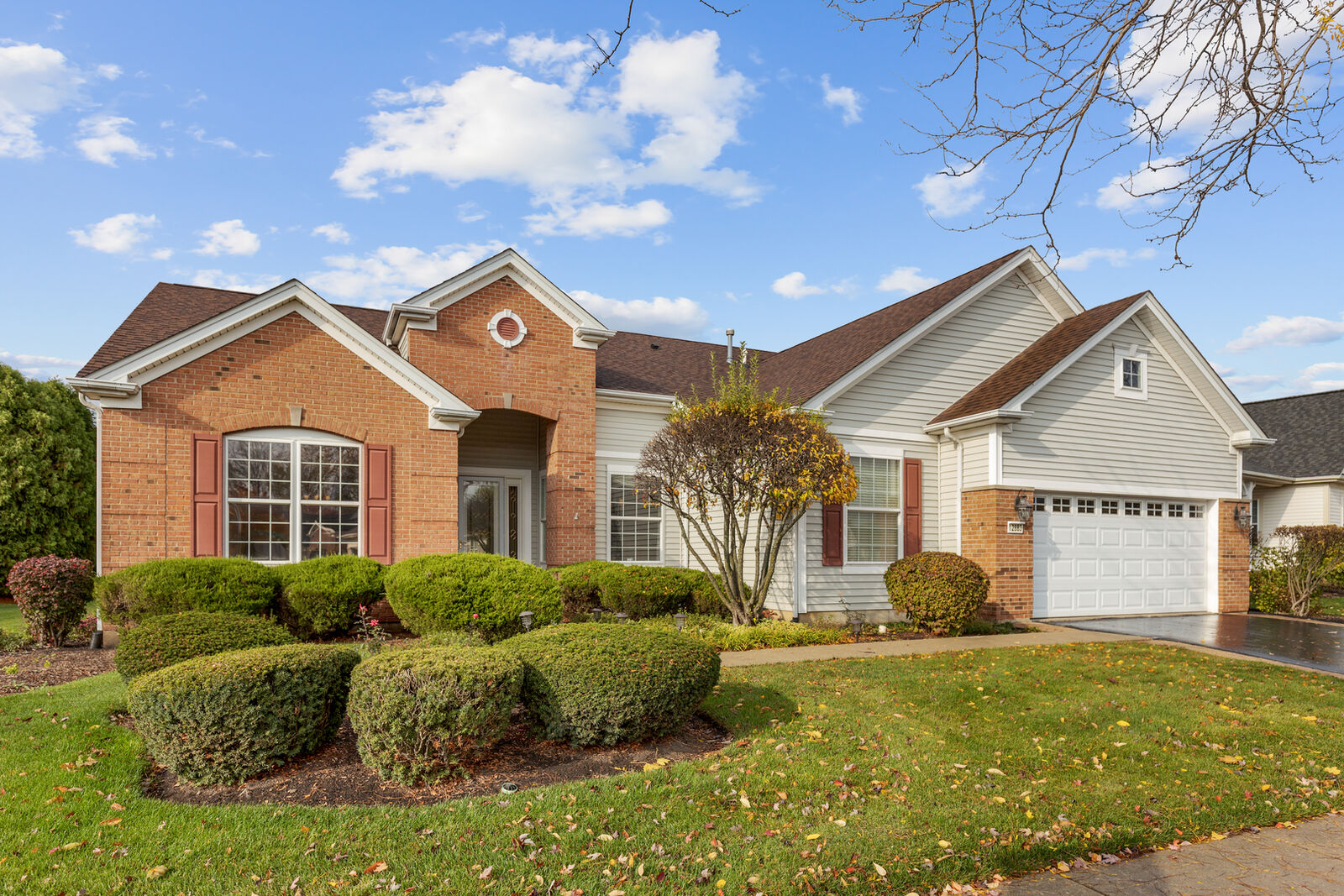 Property Photo:  12883 Cold Springs Drive  IL 60142 
