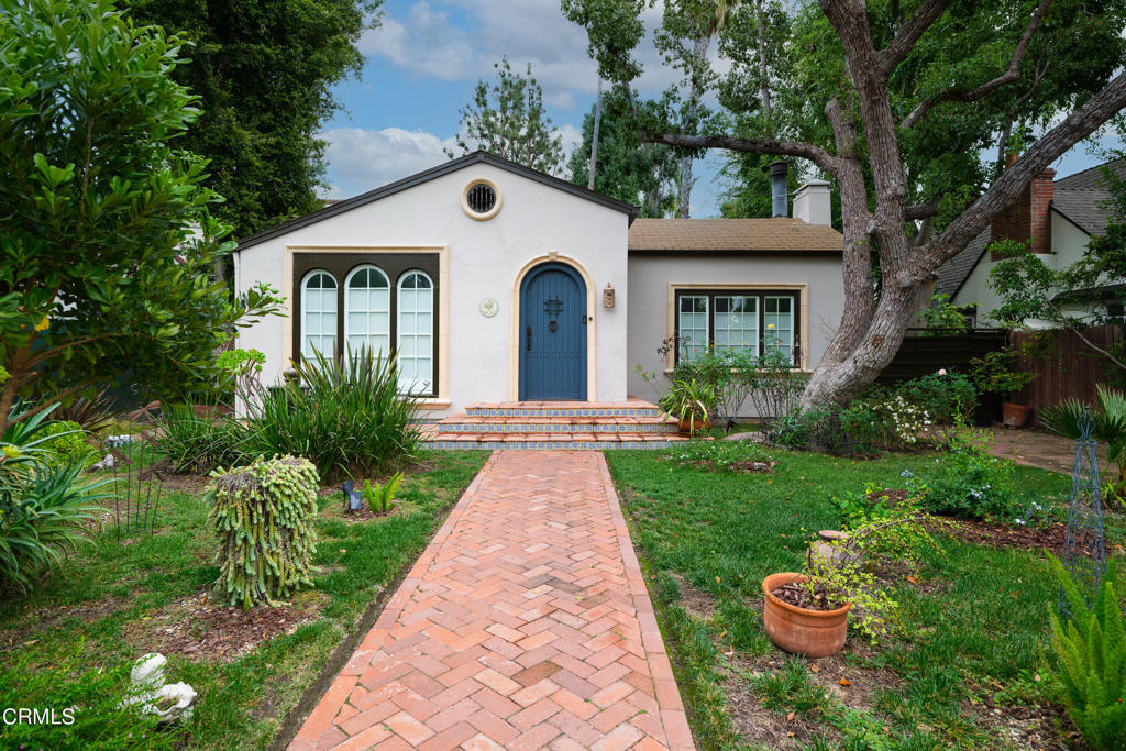Property Photo: 990 S Los Robles Avenue CA 91106