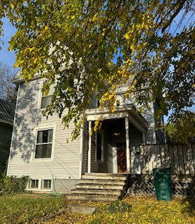 Property Photo:  4758 Eastern Ave  OH 45226 