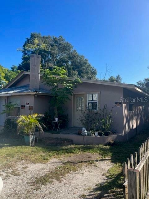 Property Photo:  3902 Locust Avenue  FL 34234 