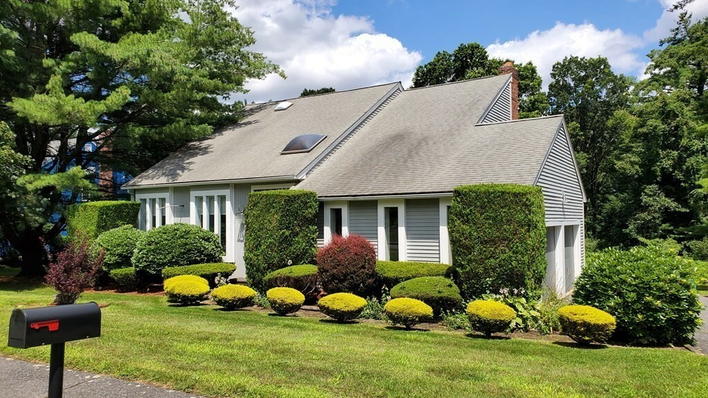 Property Photo:  6 Monterey Ln  MA 01701 