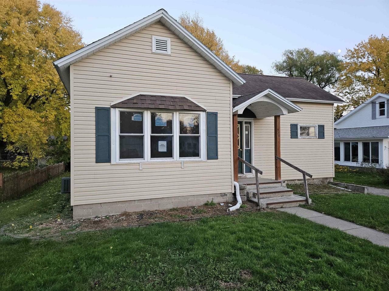 Property Photo:  536 South Hickory Street  WI 53948 