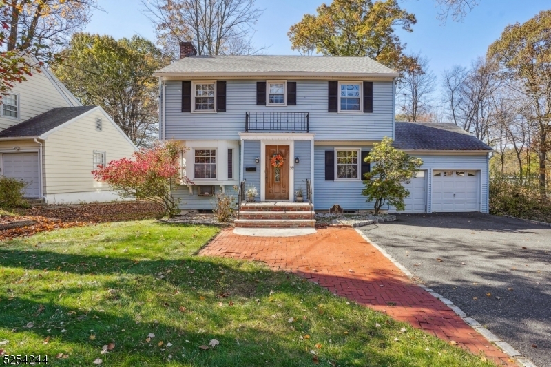 Property Photo:  39 Laurel Ave  NJ 07039 