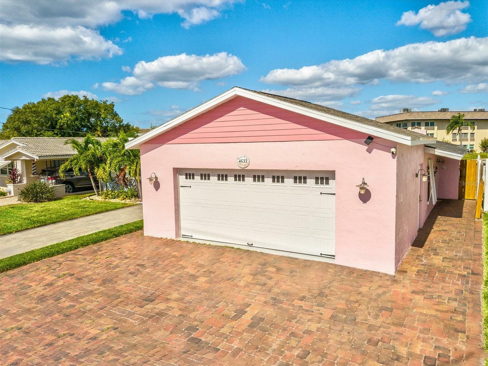 Property Photo: 4633 Floramar Terrace FL 34652
