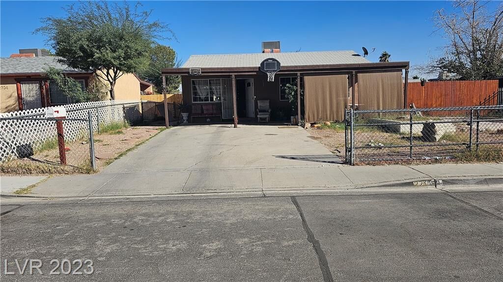 Photo de la propriété:  2700 Bello Drive  NV 89030 