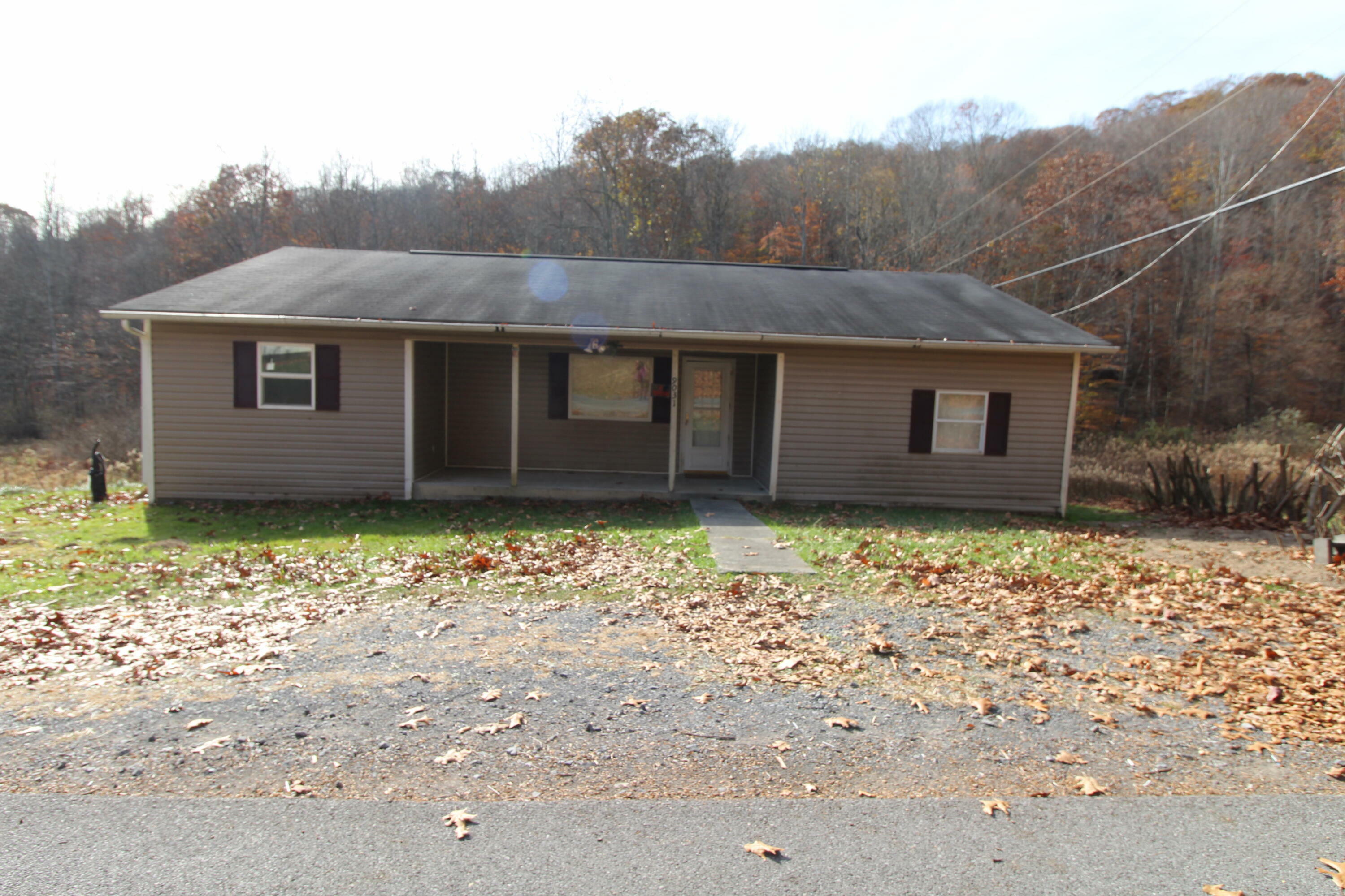 9031 Judson Rd  Hinton WV 25951 photo