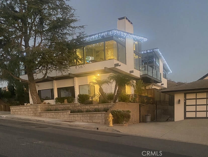 Property Photo:  3901 Calle Andalucia Studio  CA 92673 