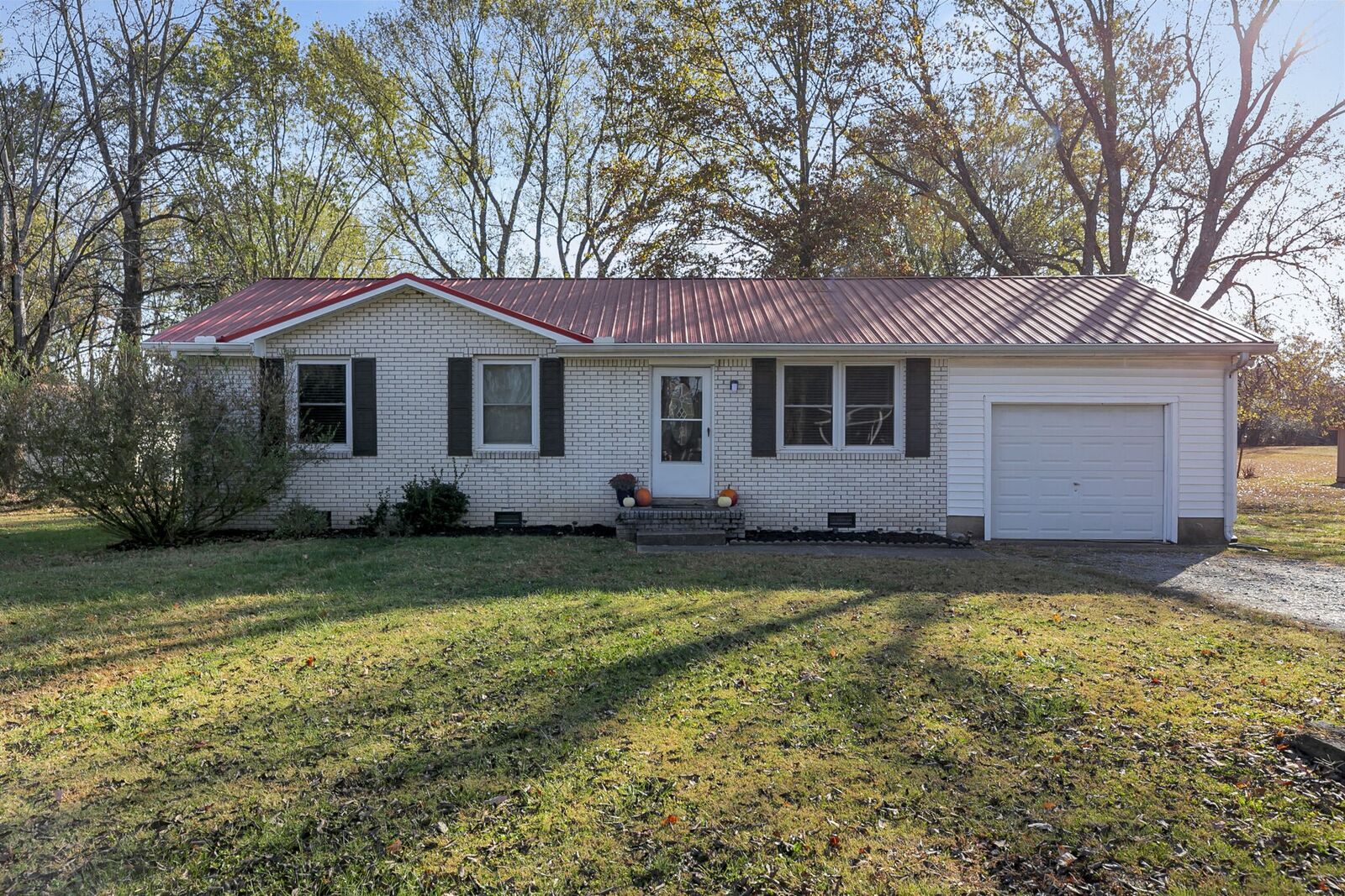 Property Photo:  4212 Shacklett Rd  TN 37129 