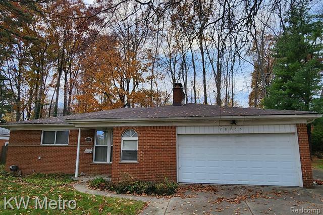 28135 Berkshire Drive  Southfield MI 48076 photo