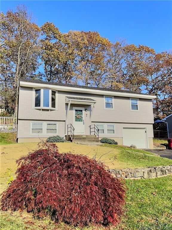 Property Photo:  7 Celentano Drive  CT 06770 