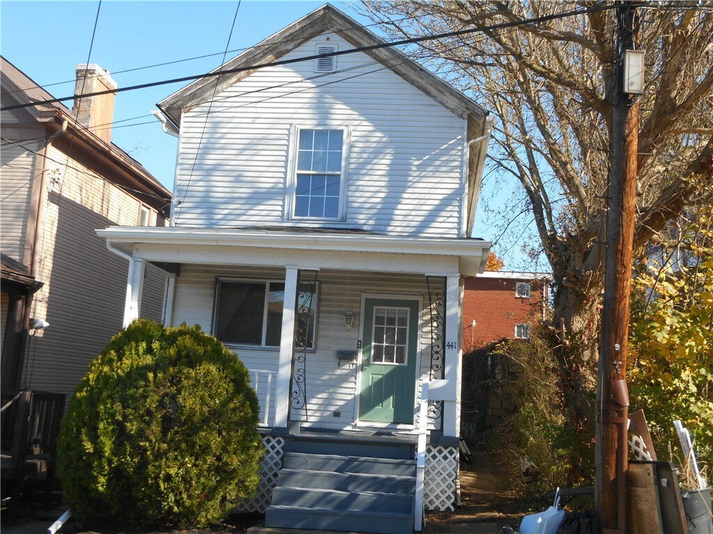 Property Photo:  441 N Pennsylvania Ave  PA 15601 