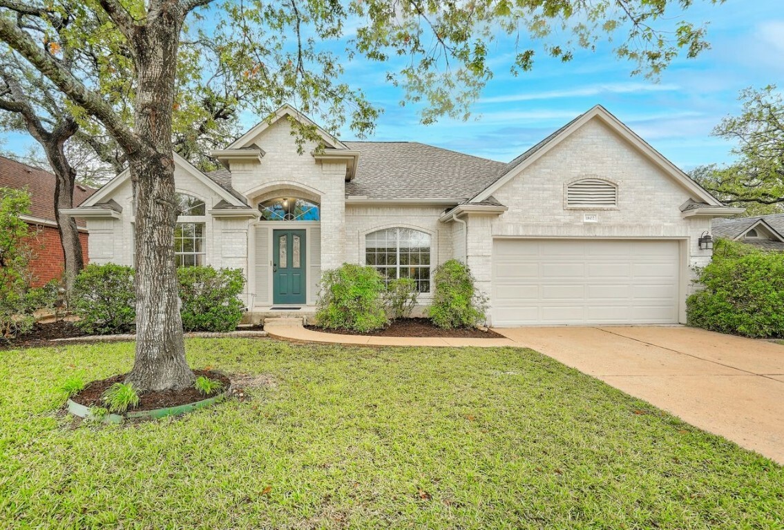 Property Photo:  1802 Springwater Drive  TX 78681 