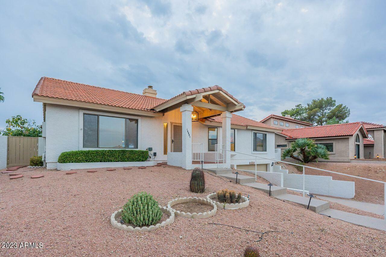 Property Photo: 15951 E Thistle Drive AZ 85268